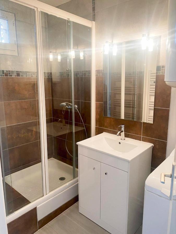 Appartement Frejus Avec Jardin, Piscine, Plage, Tennis Exteriör bild