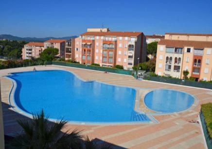 Appartement Frejus Avec Jardin, Piscine, Plage, Tennis Exteriör bild